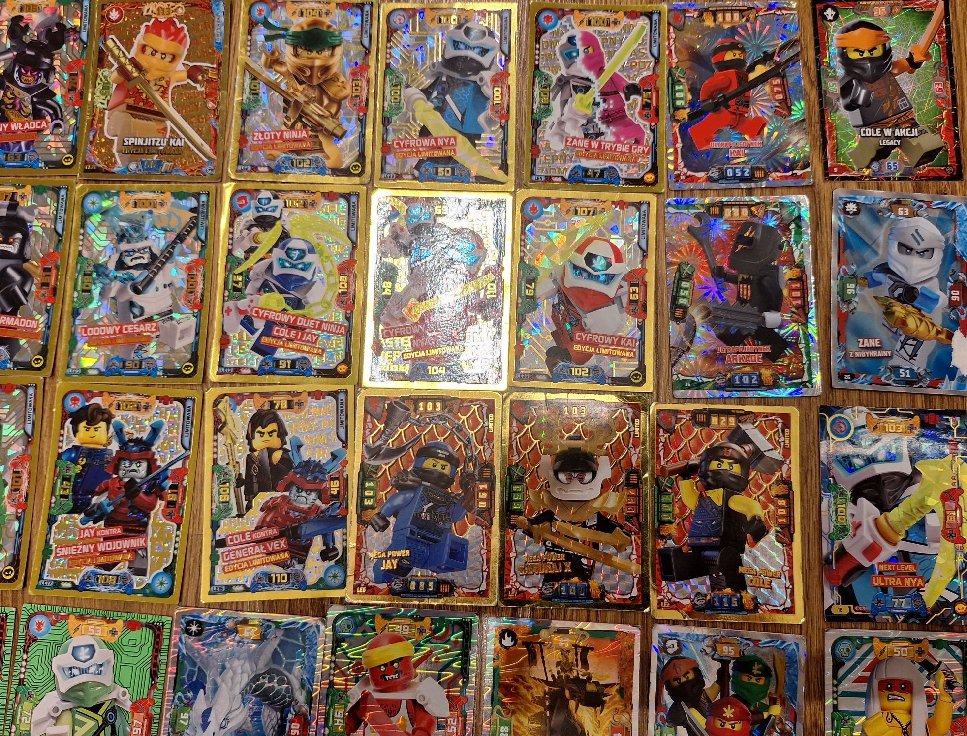 40 kart Lego Ninjago TCG używane