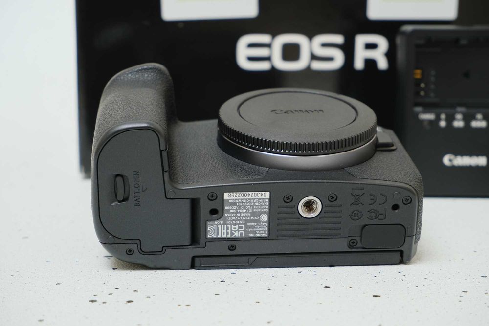 Canon EOS R Body