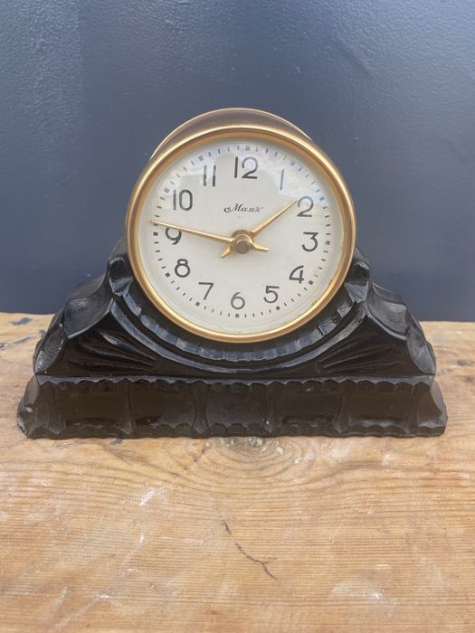 Часы маленькие производства ссср