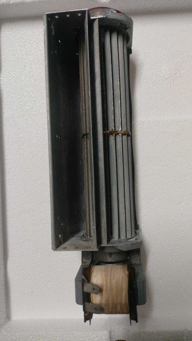 Ventilador tangencial retirado duma salamandra a pelets