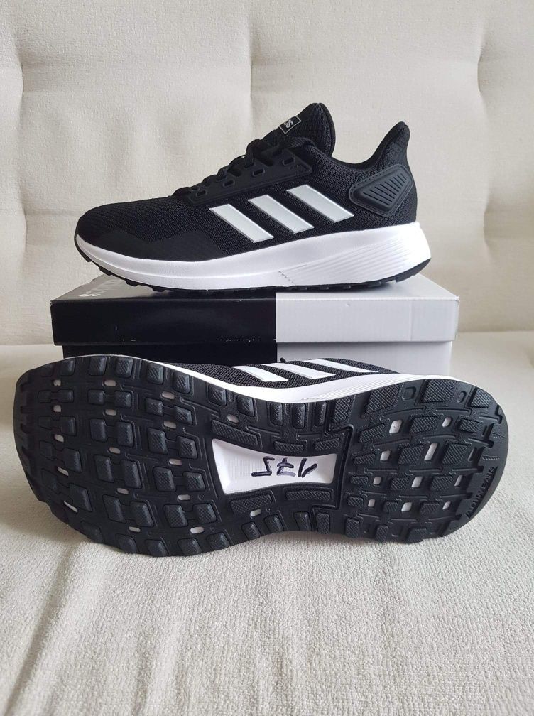 Buty sportowe Adidas Duramo