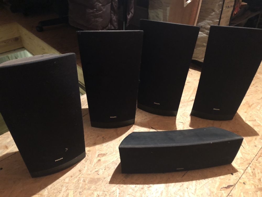 Zestaw kinowy wieza Philips