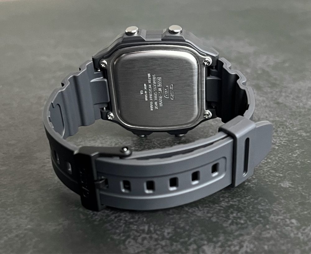 Годинник наручний Casio WS-1600H-1A новий оригінал великий вибір