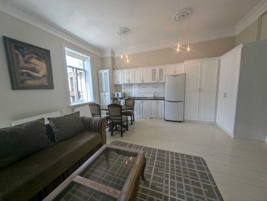 Оренда 2-кім квартири на Стометрівці.