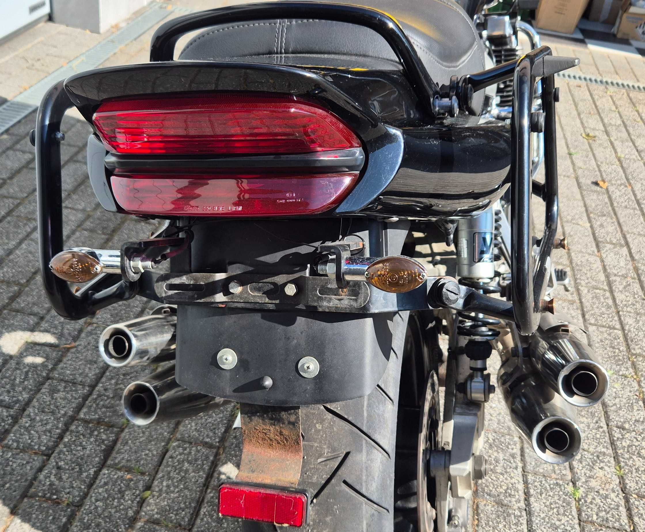Yamaha xjr1300  02