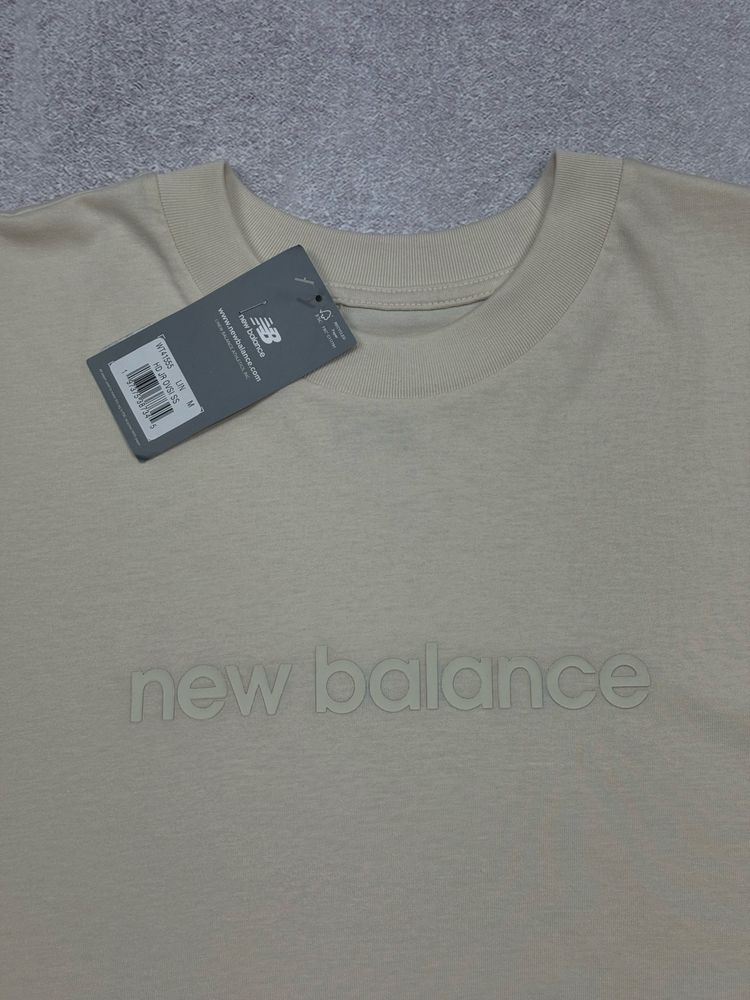 Футболка New Balance