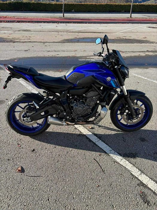 Moto MT 07 Como nova