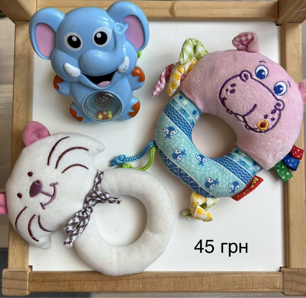 Ежик Fisher price, погремушки, грызунки chicco