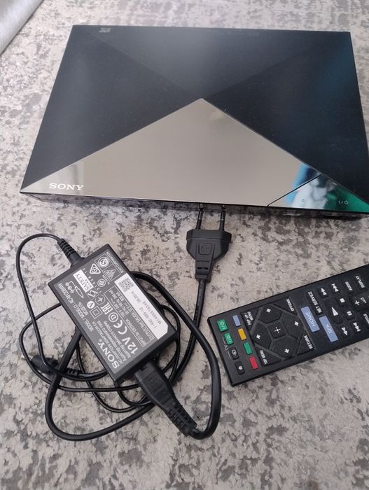 Odtwarzacz Blu-ray Sony BDP-S4200





4.5
4.5 gwiazdek16 opinii
nr ka