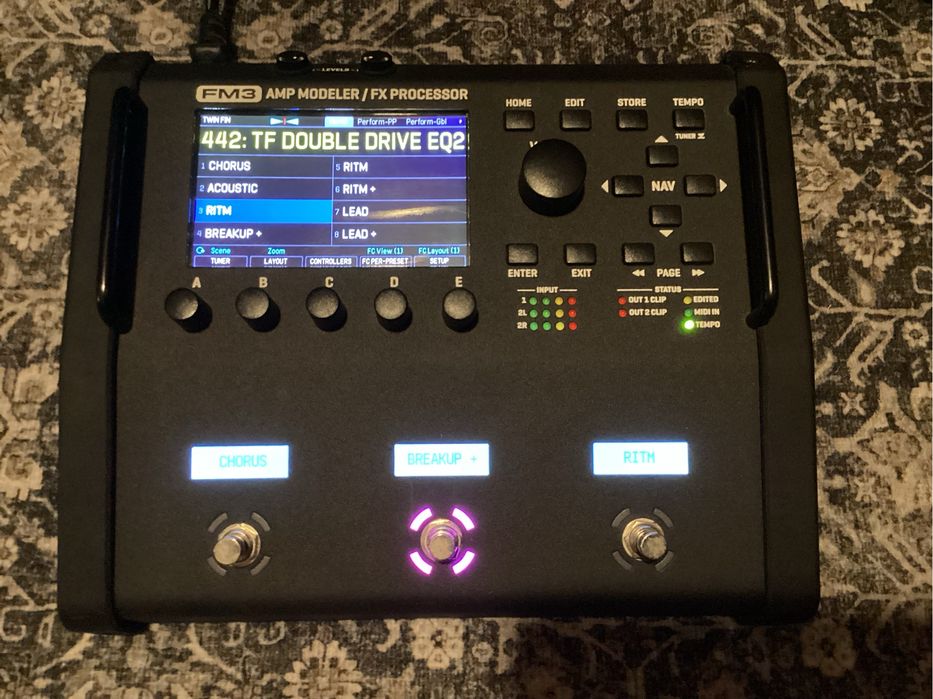 Fractal FM3 guitar processor