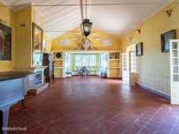 Quinta T4 com capela e garagem em Monte Rey, Runa, Torres Vedras