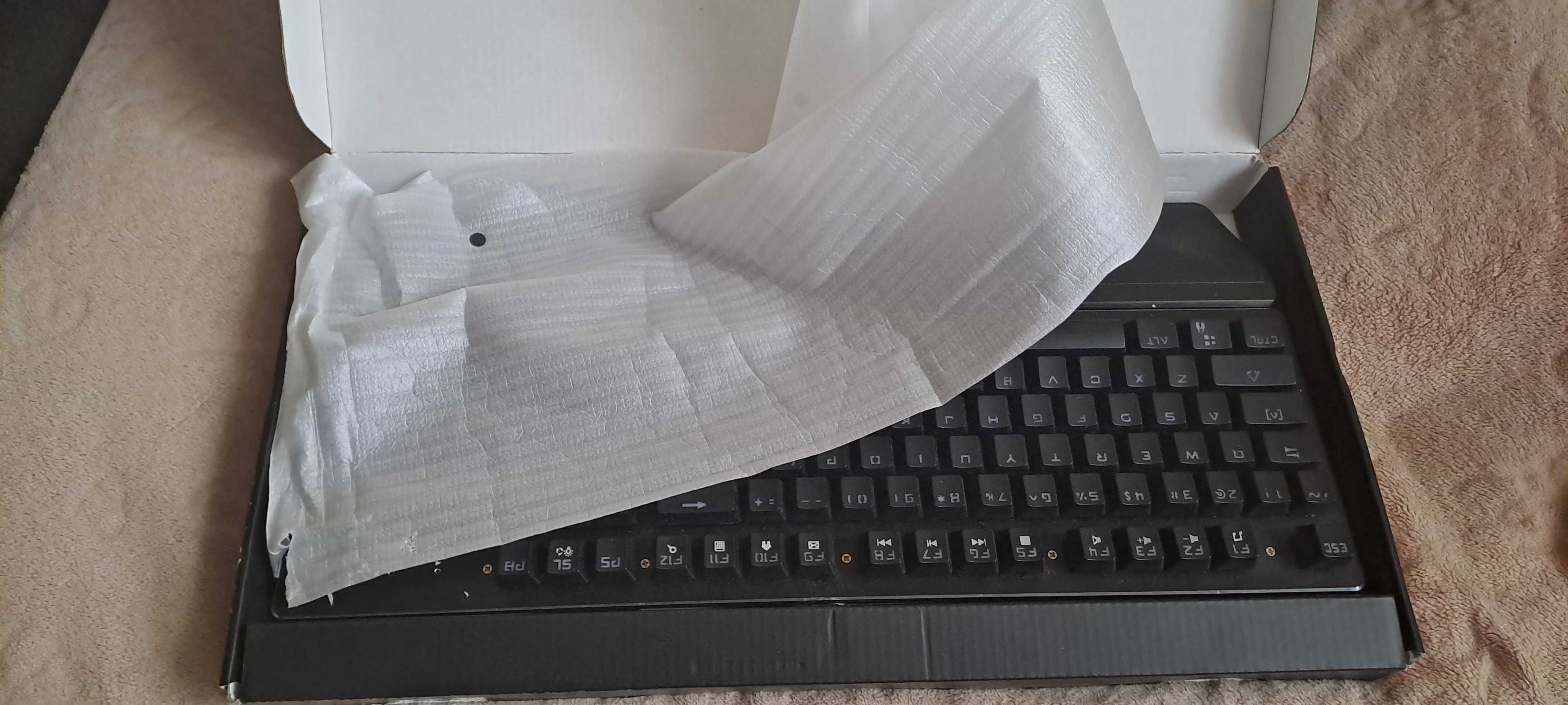 Klawiatura mechaniczna podświetlana