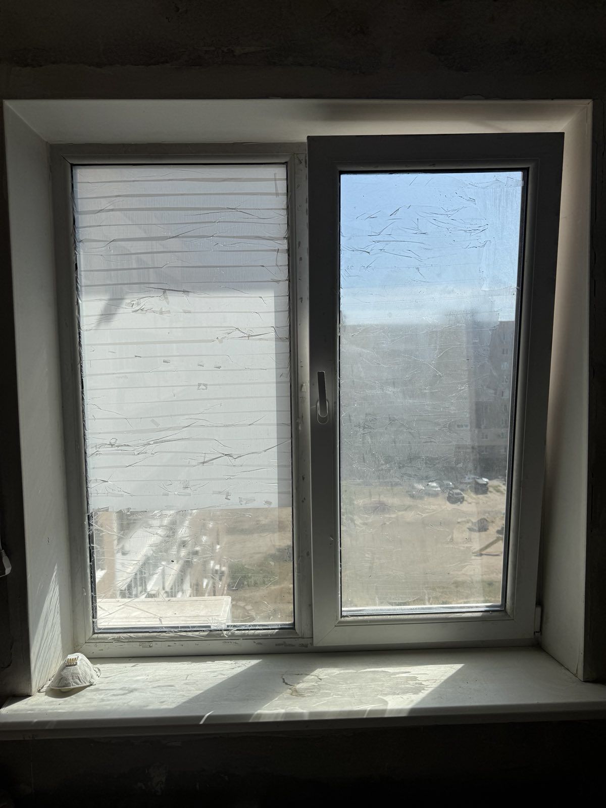 Продам пластиковое окно 1500грн