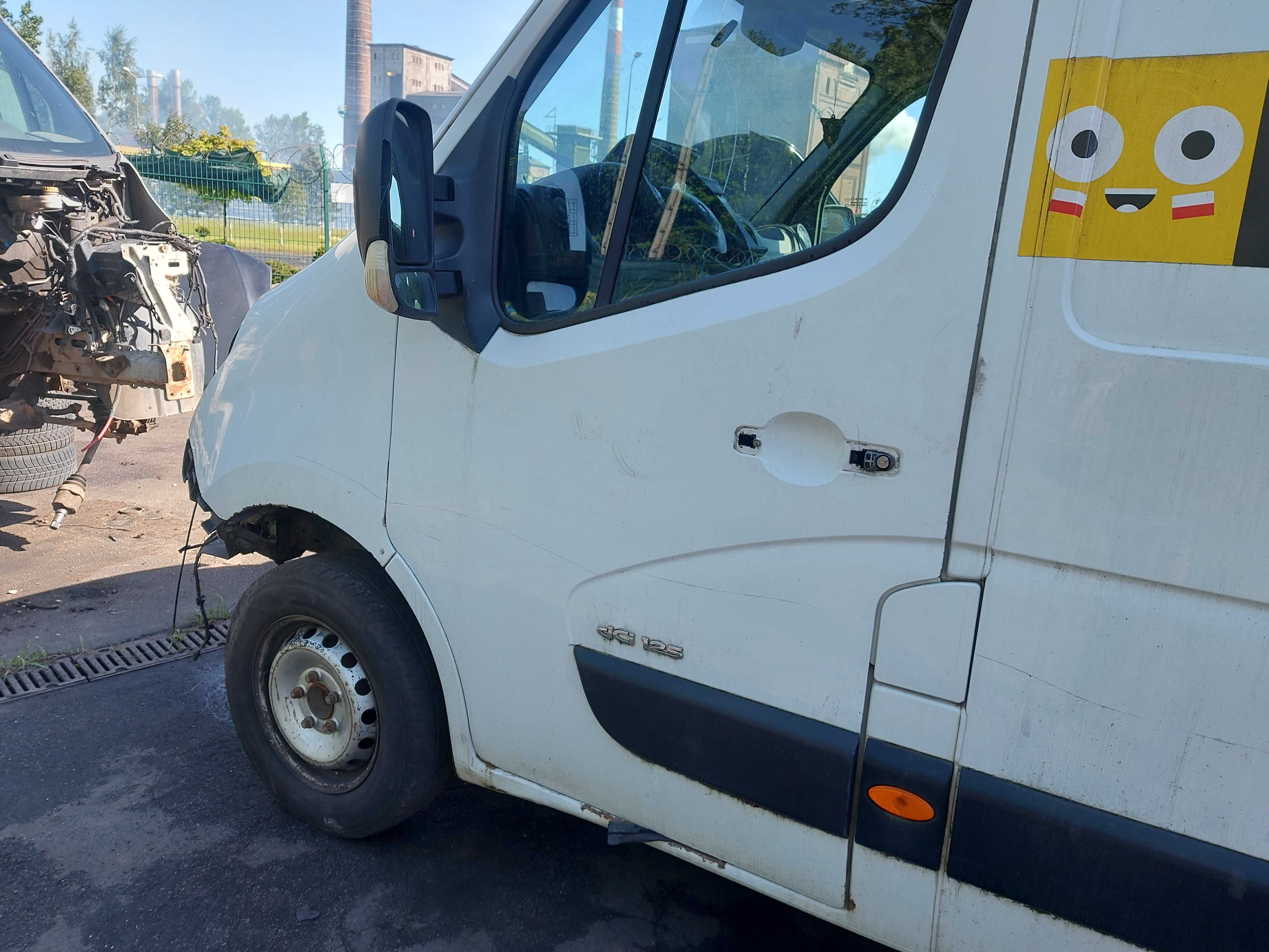 Renault Master III 3 drzwi przednie FV transport/dostawa