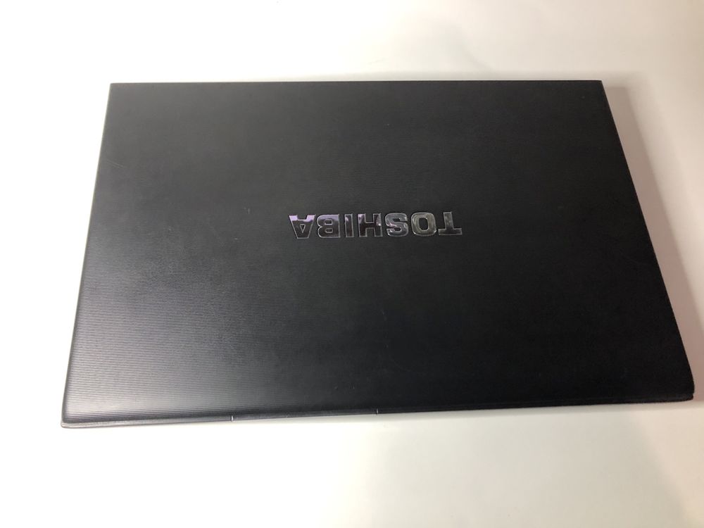 Ноутбук Toshiba Tecra R850 Inlel Core i3 ОЗУ 6Gb/ SSD 320Gb