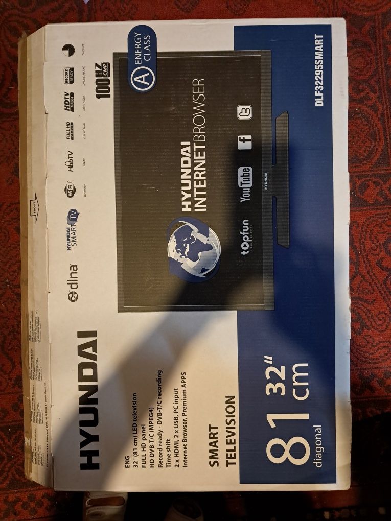 Stojak ,stopka, podstawa tv Hundai DLF32295SMART