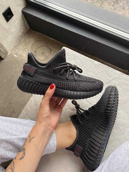 Кроссовки Adidas yeezy boost 350V2 Black/Кросівки Ізі/Останні 36,37,38