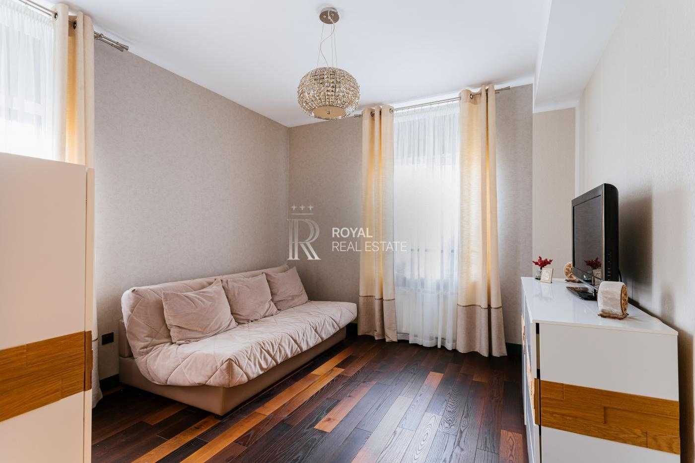 Продаж будинку КМ Lake Wood / Круглик/Wonderful new home