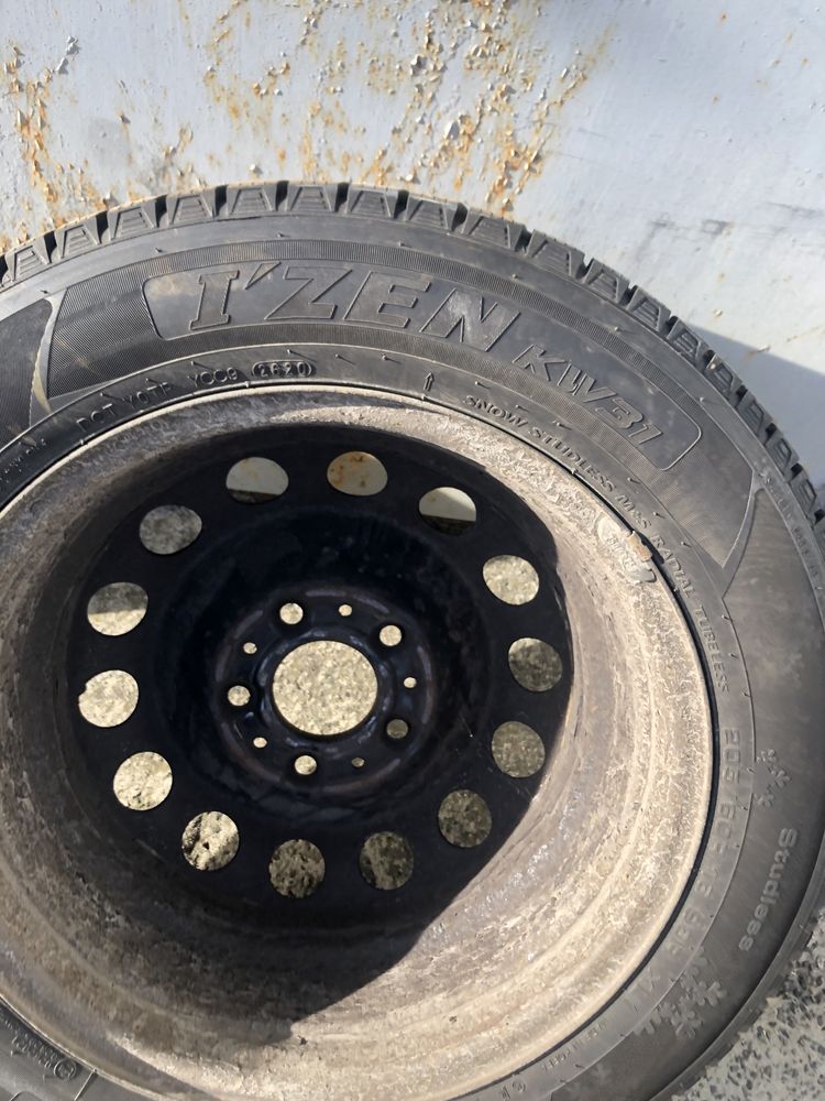 Kumho резина 205/60 r16