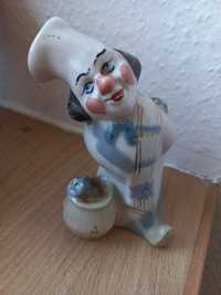 Porcelanowa figurka.Kucharz z kotem.Porcelana Połonne.Ukraina