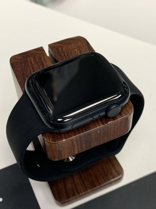 Оригінальні apple watch series Se 2 44 mm