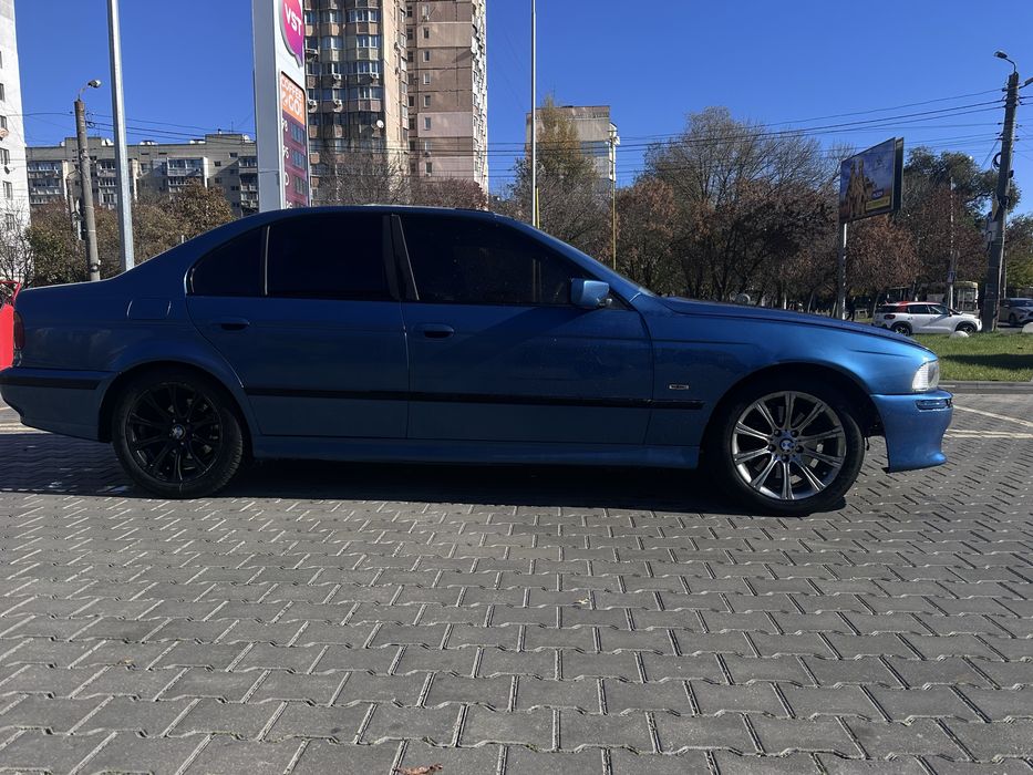 Е39 3.0 дизель.