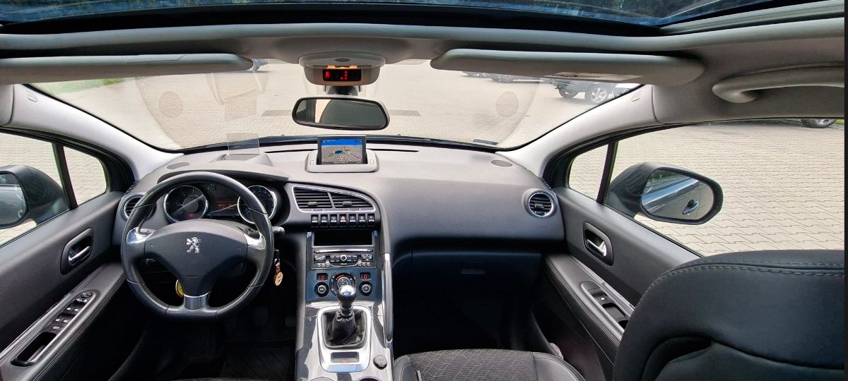 Peugeot 3008 , Navi, head up, panorama, 1,6d