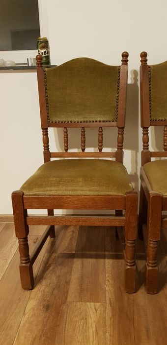 Krzesła drewniane dębowe vintage