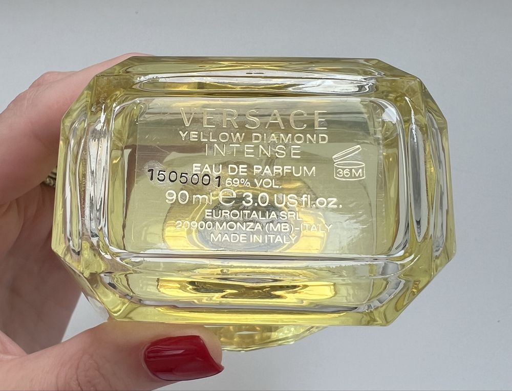 Парфуми Versace Yellow Diamond Intense оригінал староділ