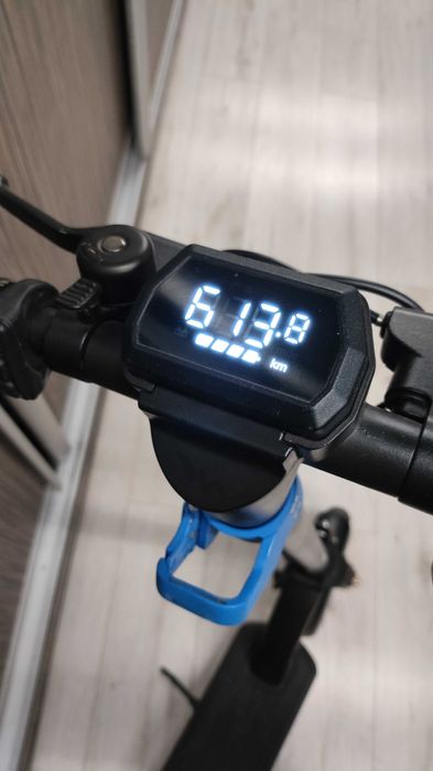 Електросамокат The-Urban xT1 (10 дюйм колеса)