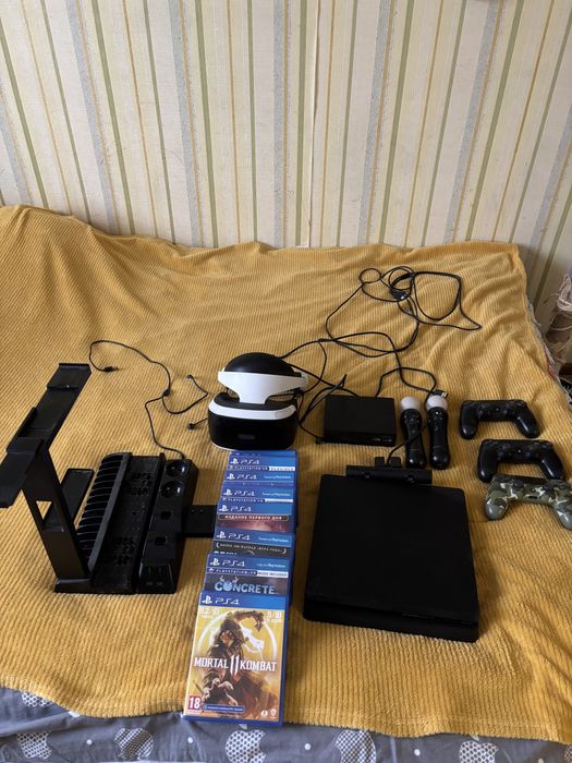 Продам Ps4 на 1 тбайт повний комплект в чудовому стані