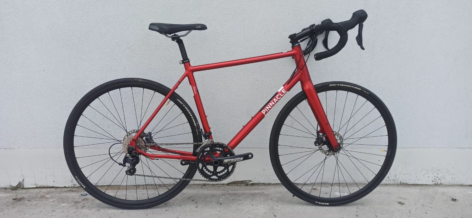 PINNACLE DOLOMITE,  Shimano 105(hydraulika), Rozmiar L