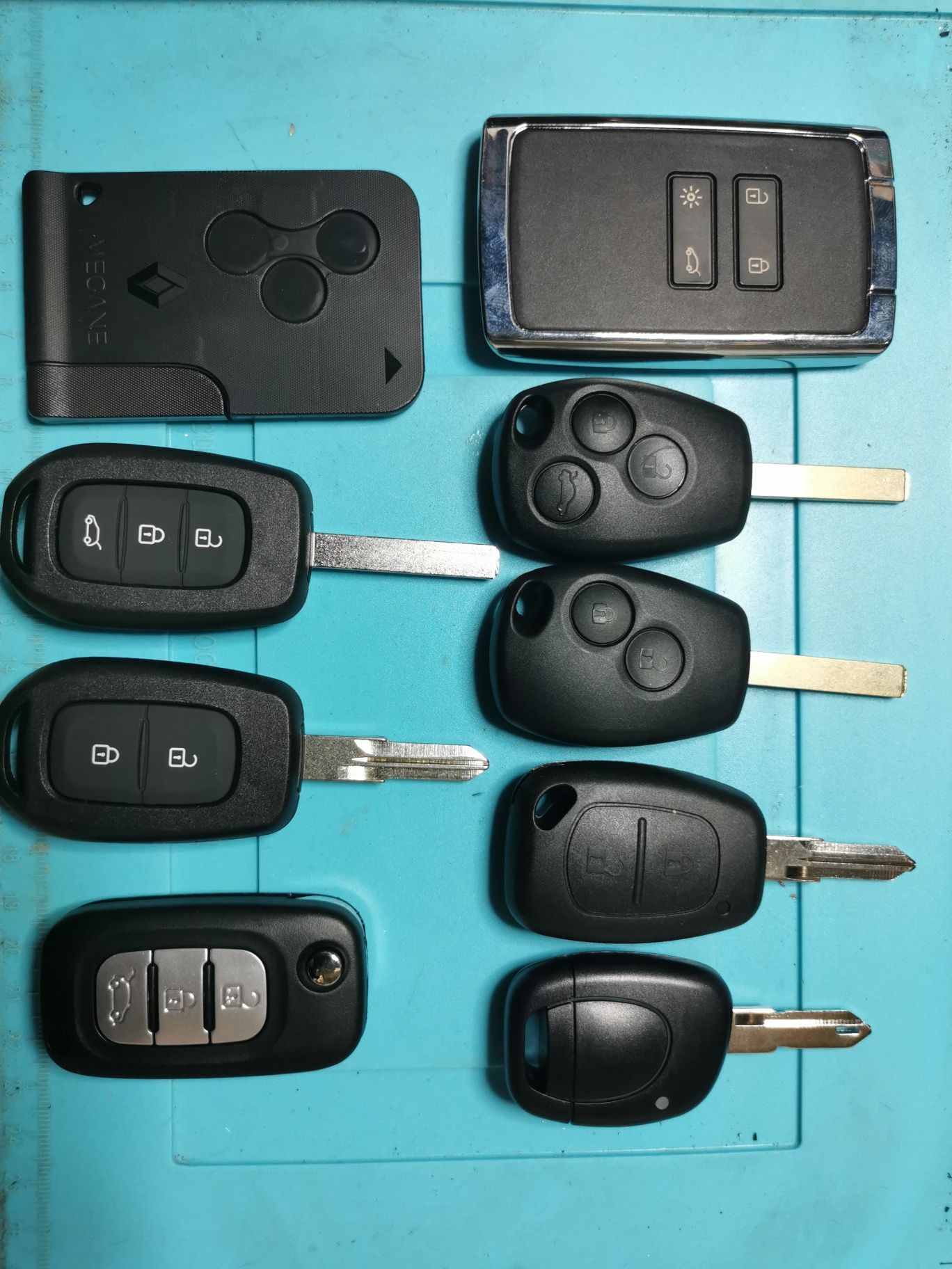 Renault Master Vivaro kluczyk kodowanie programowanie dorobienie klucz