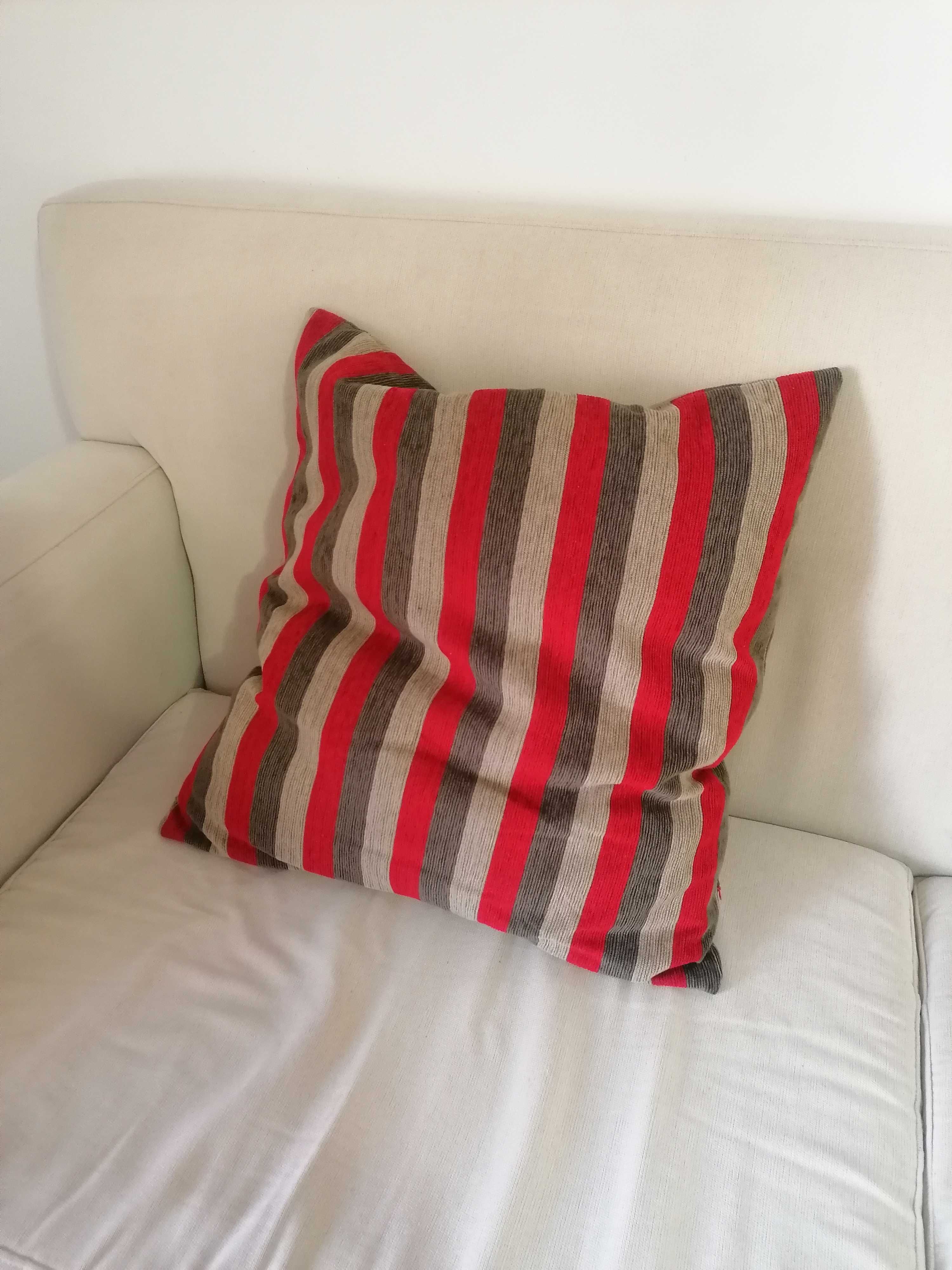 Almofada Sofá 55cm Pillow