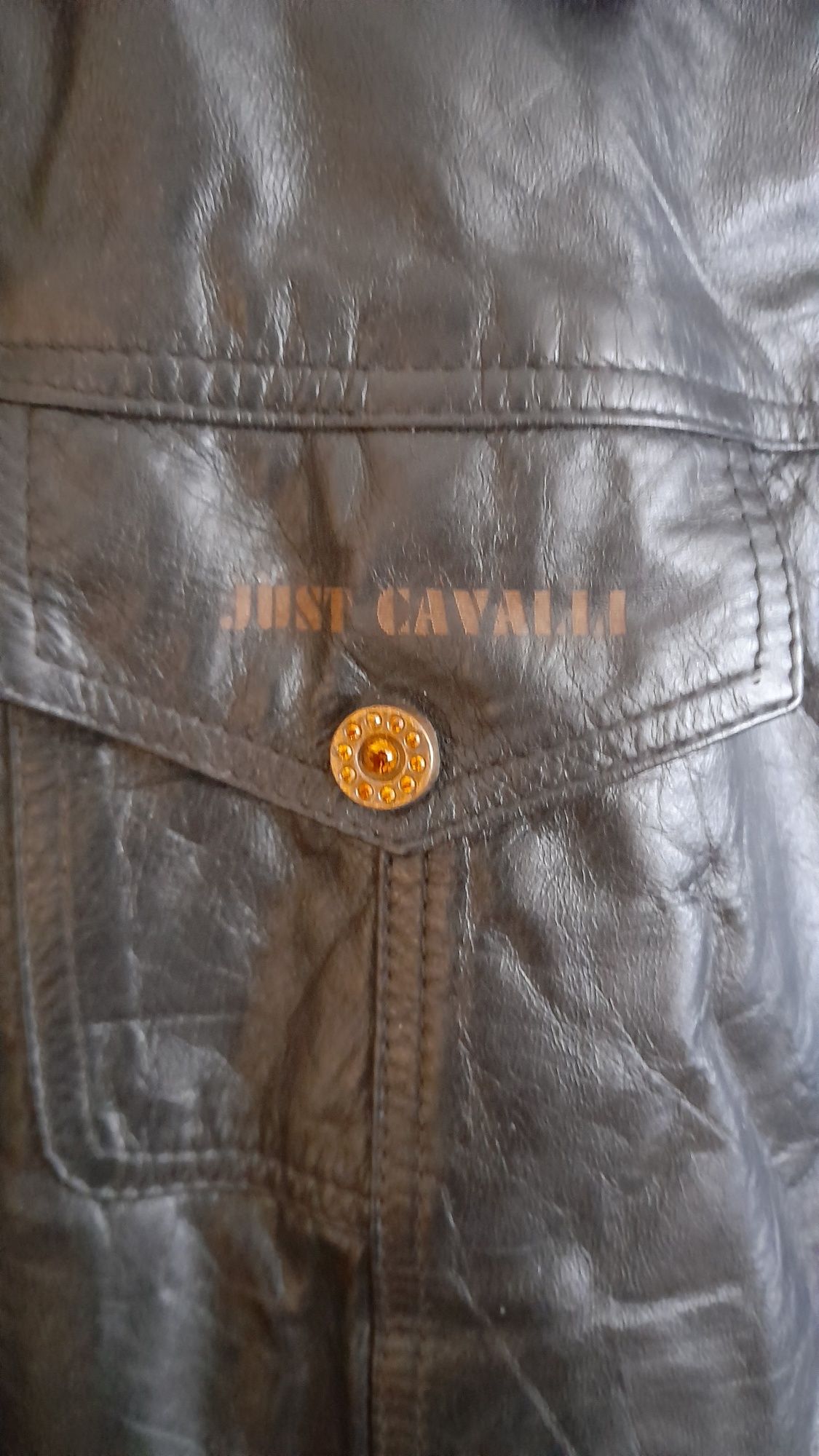 Кожаная женская куртка just cavalli oригинал