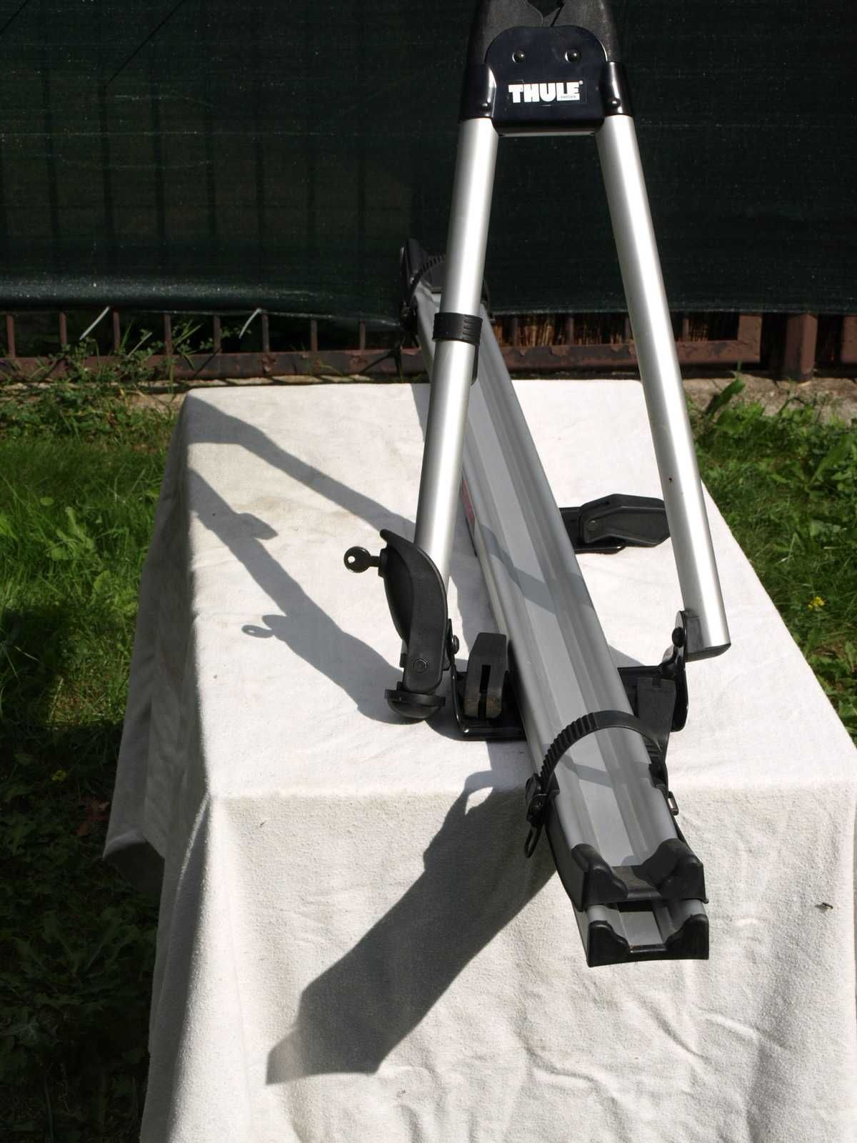Bagażnik   ROWEROWY   NA   DACH THULE  TOUR - Aluminium