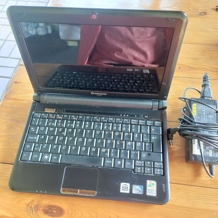 Laptop Lenovo. Idea.