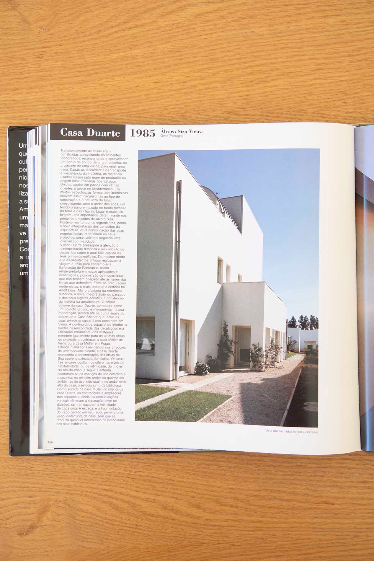 Livro As Casas do Século - Editorial Blau
