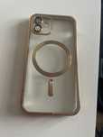 Złote etui IPhone 12 - Apple - magnetyczne , indukcyjne
