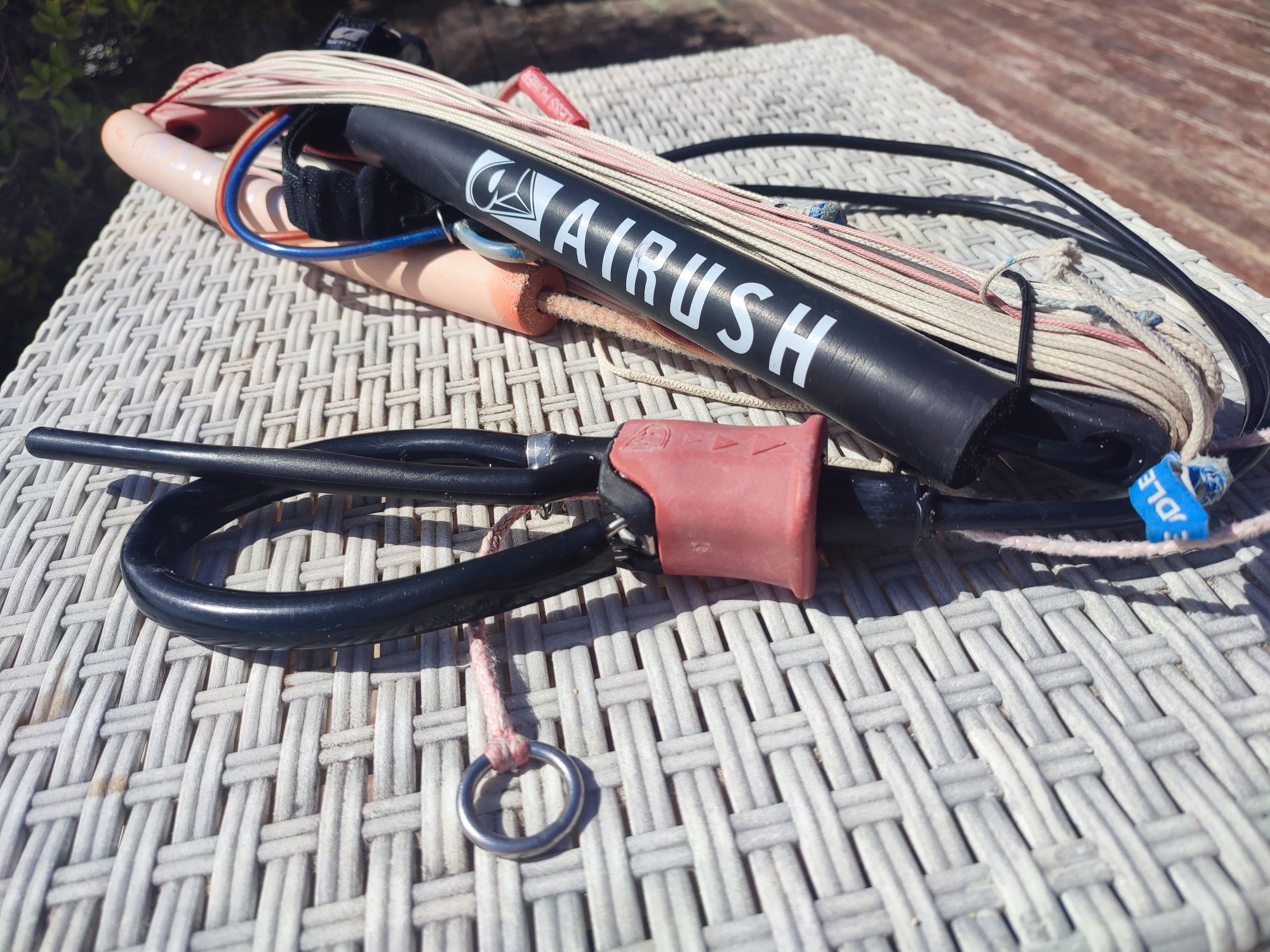 Bar Airush kitesurfing kite