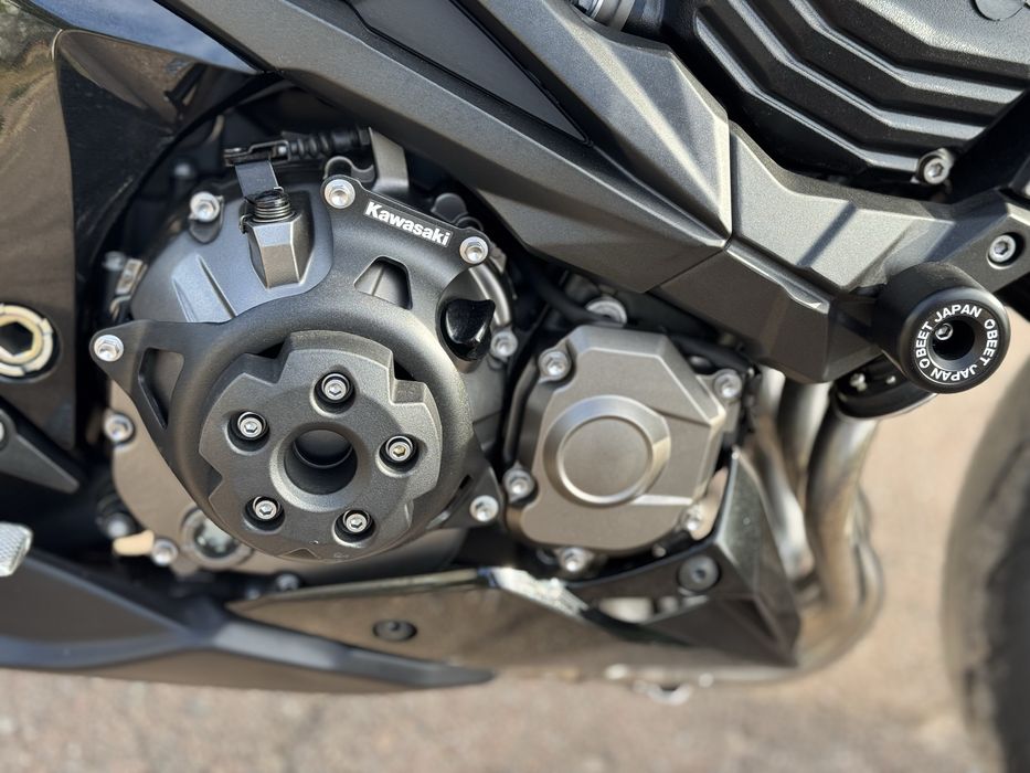 Кавасаки Z800 Kawasaki Z800 мот привезений з Японії