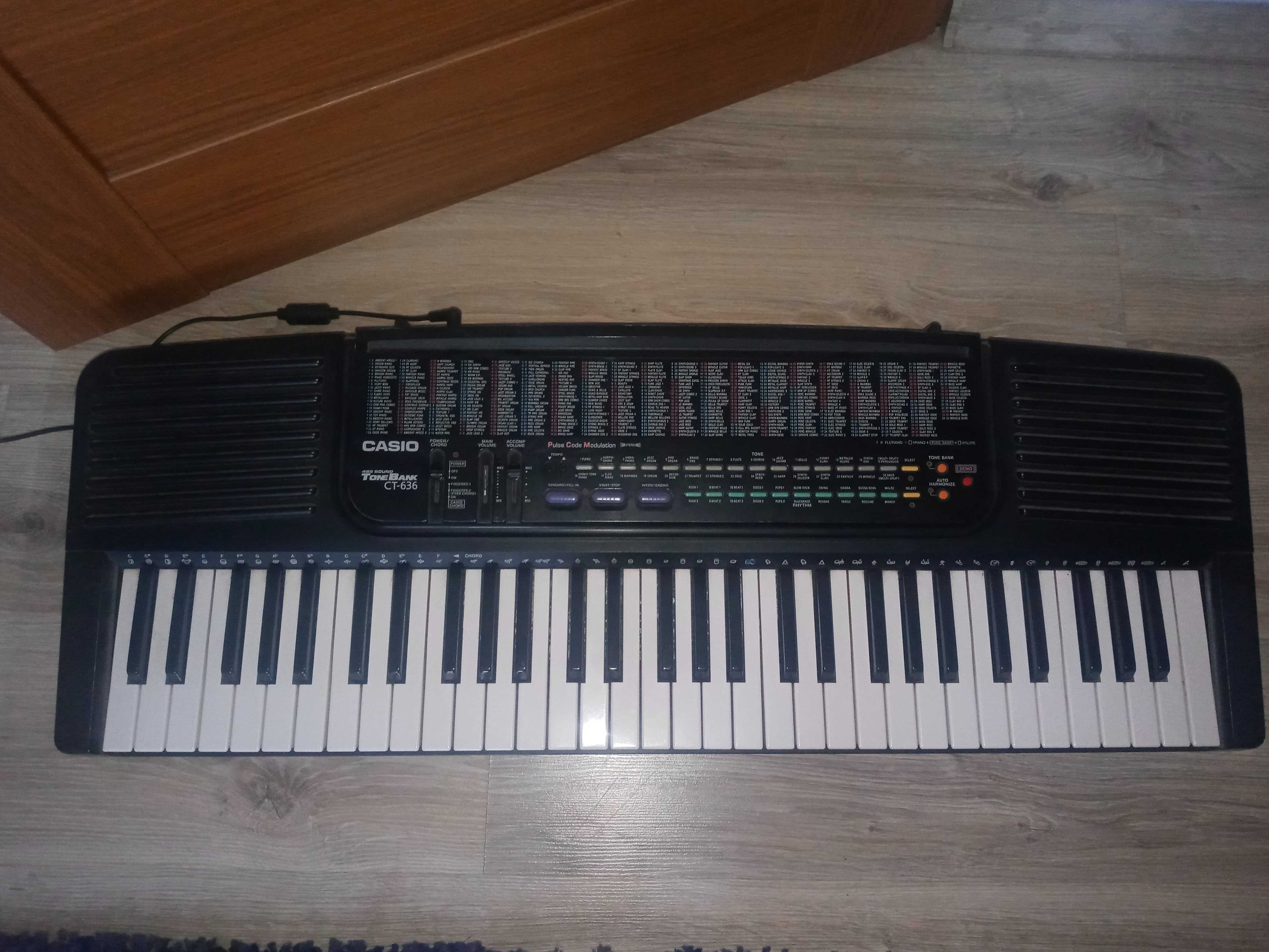 Keyboard casio ct-636