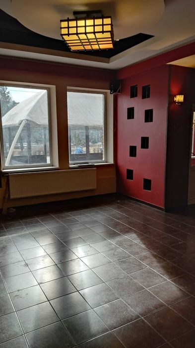 Продам помещение кафе-кондитерской.