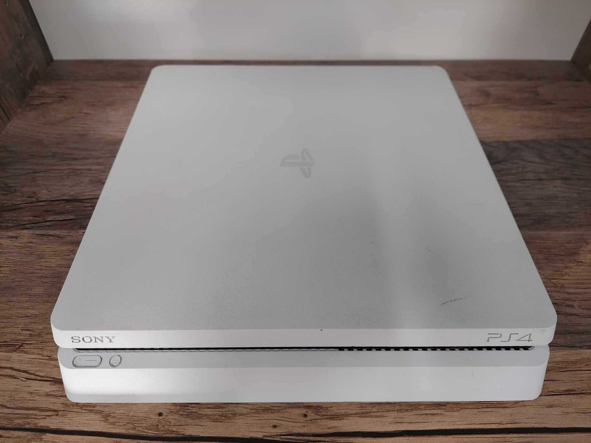 Konsola Sony PS4 CUH-2216A 500GB HDD biała stan bdb gwarancja