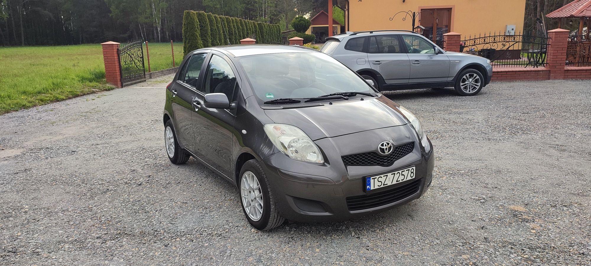 //Piękna Toyota Yaris LIFT 1,33 100KM 2009r z Niemiec//