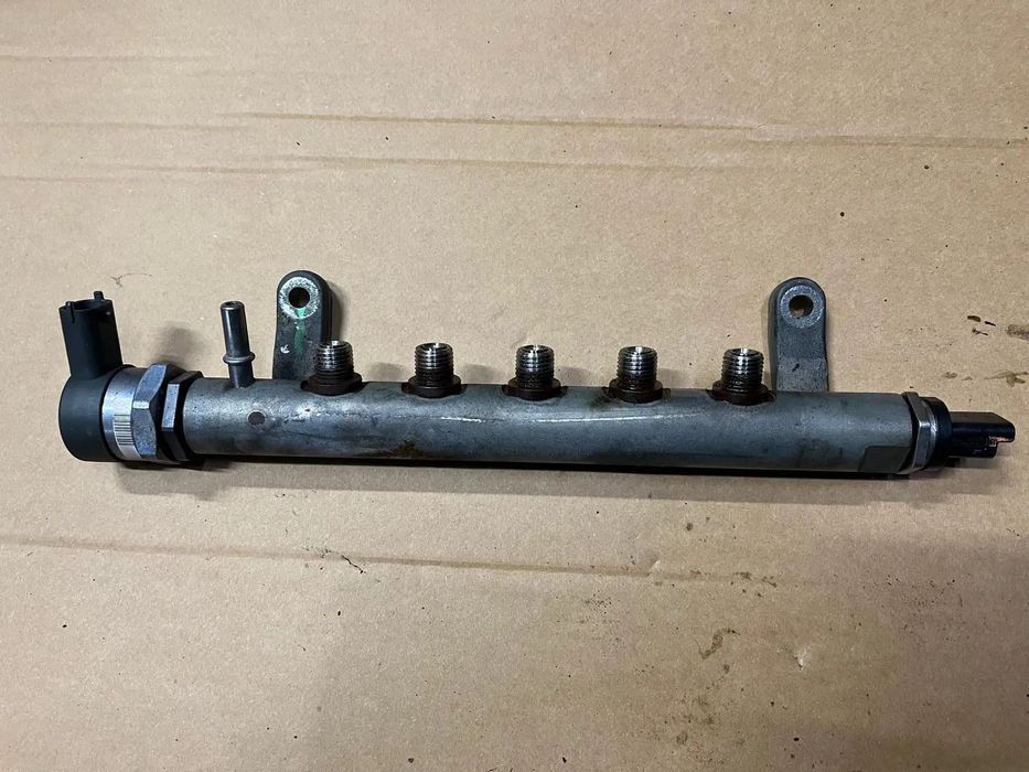 Listwa wtryskowa z czujnikiem 9656917280 LAND ROVER FREELANDER 2 II / Range Rover Evoque 2,2 TD4