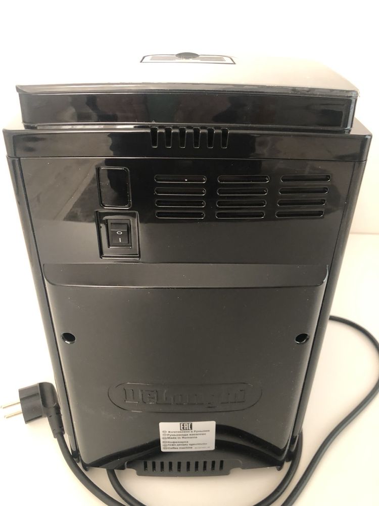 Нова Кавомашина De Longhi ECAM 23.120.B 1450Вт чорна