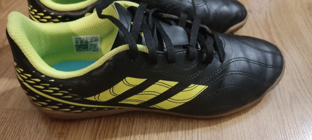 Buty halówki sportowe Adidas Copa rozmiar 38⅔