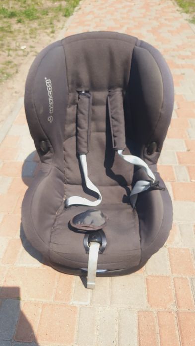 Автокрісло maxi cosi (9-18 кг)