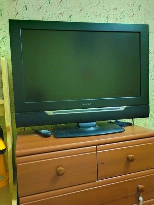 Телевізор Supra 32 дюйми